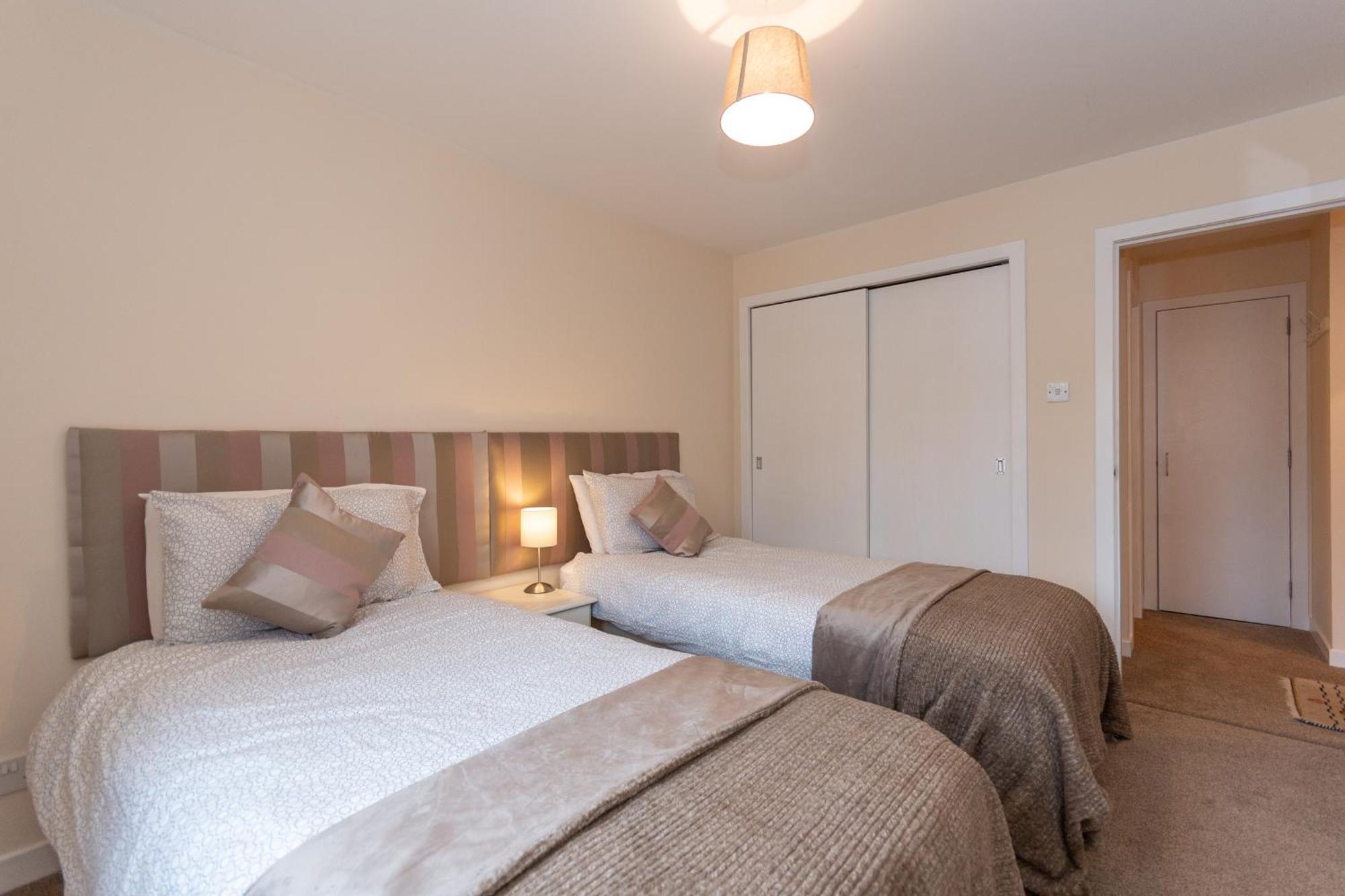 Central St Andrews 2 Bed Apartment - Free Parking Buitenkant foto